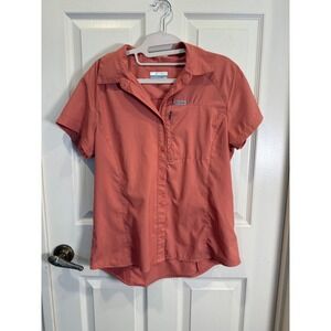 Columbia Sportswear Women's Button Up Short Sleeve Shirt‎ Coral Size Medium